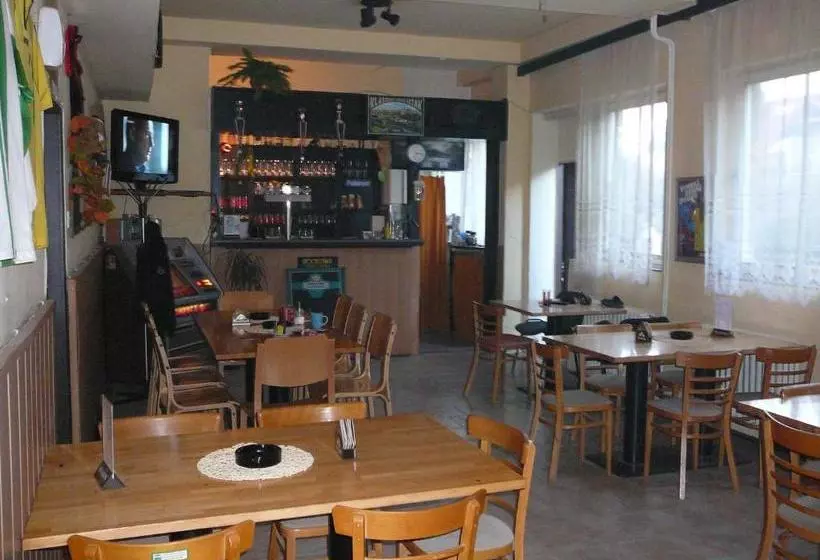 هتل Sporthostel Scandinavia