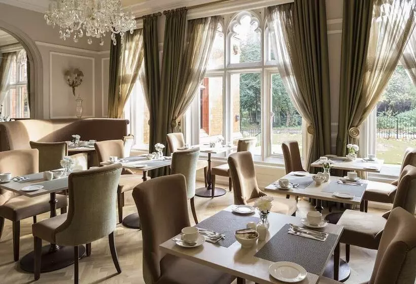 בית מלון כפרי St Paul S