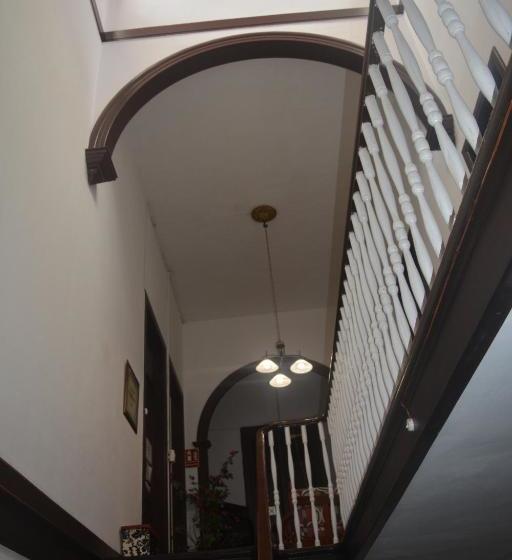 بنسيون Casa Colonial Cejas