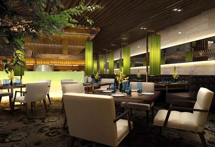 Shanghai Hongqiao Airport Hotel   Air China