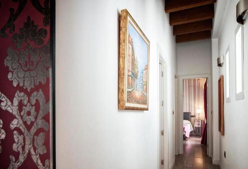 Singular Siete Revueltas