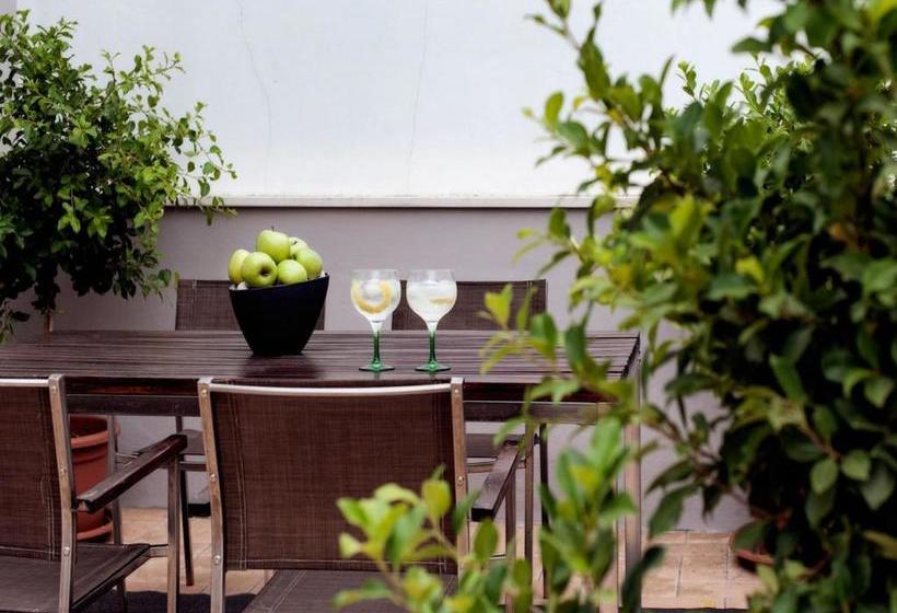 Singular Siete Revueltas