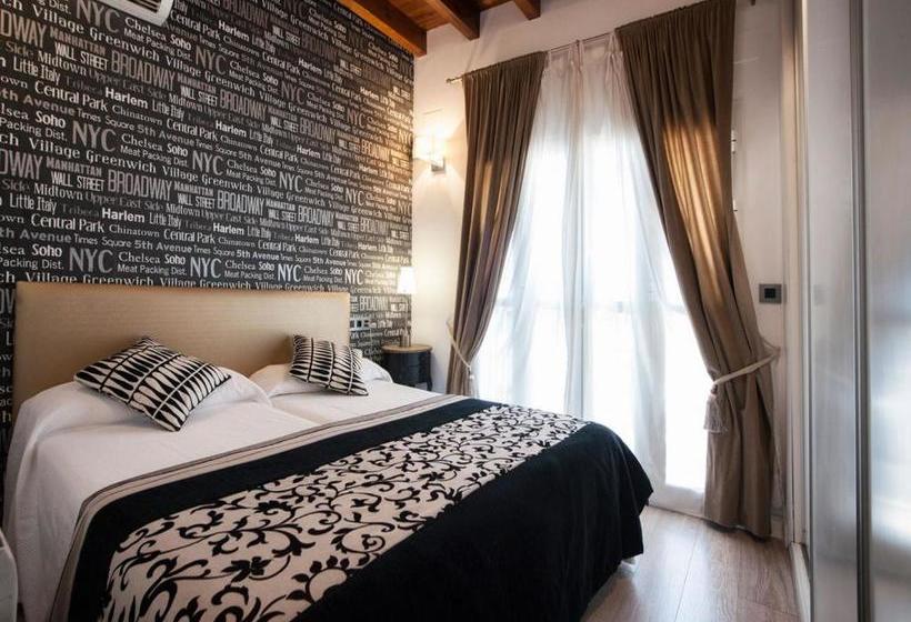 Singular Siete Revueltas