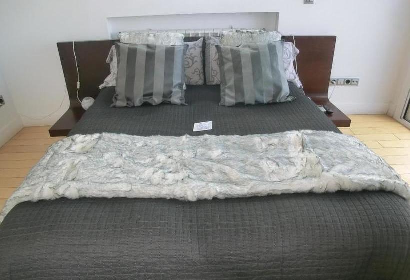 Syt B&b Luxury Bed And Breakfast