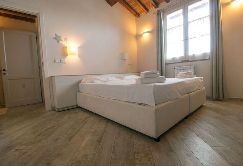 Fattoria Palazzeta Pet & Family Friendly