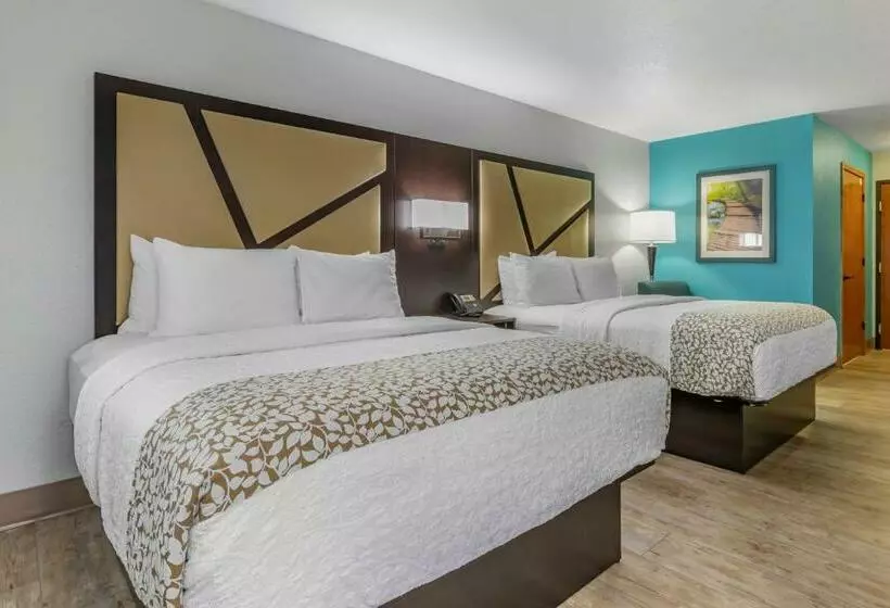 Brookstone Lodge Near Biltmore Village, Ascend Hotel Collection