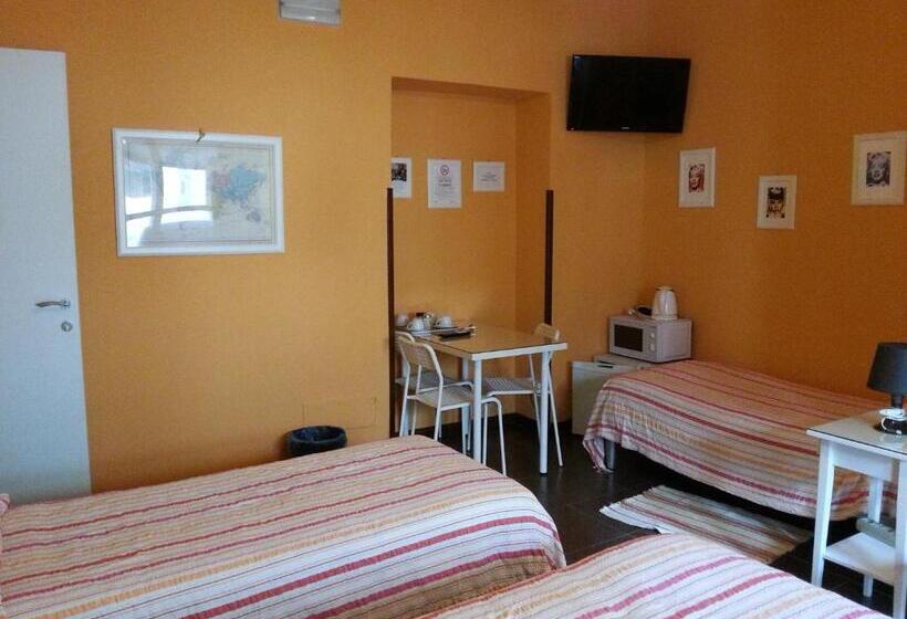 酒店 Affittacamere Andronaco