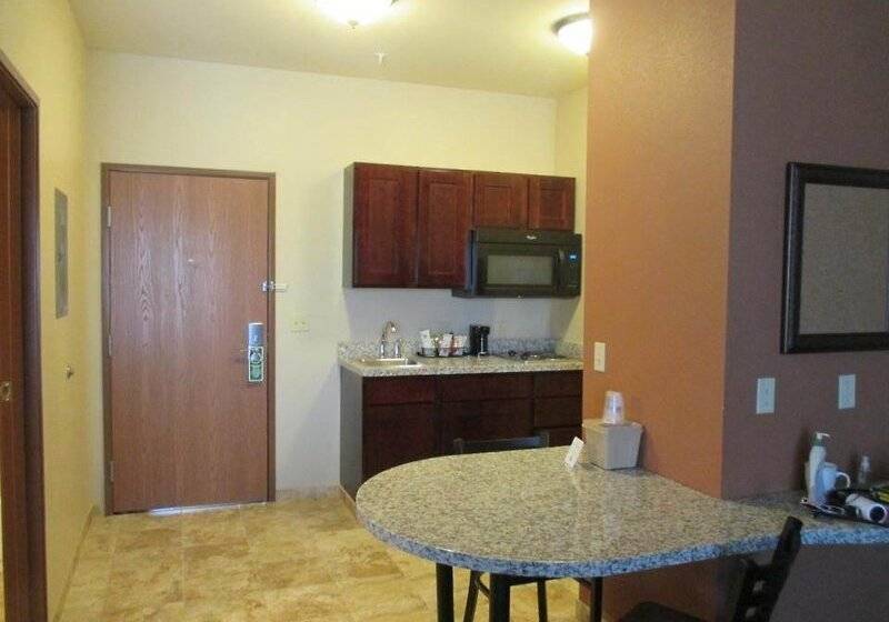 בית מלון כפרי Best Western North Edge Inn