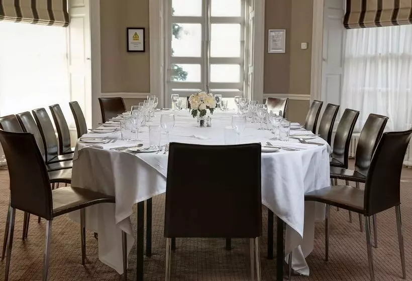 ホテル Best Western Plus Aston Hall