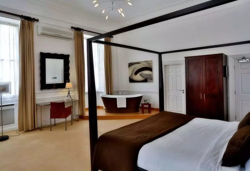 ホテル Best Western Plus Aston Hall