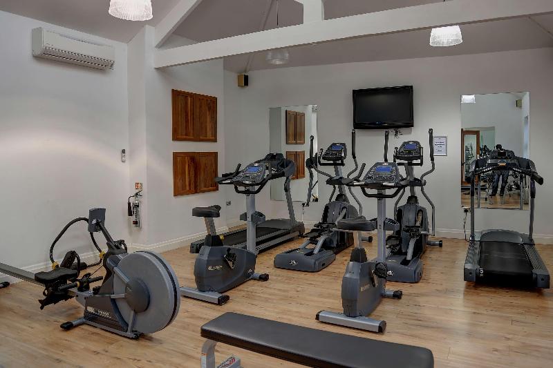 בית מלון כפרי Best Western Plus Aston Hall