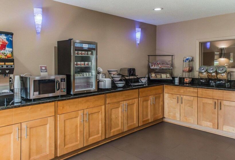 ホテル Comfort Inn