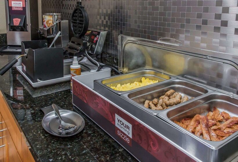 ホテル Comfort Inn