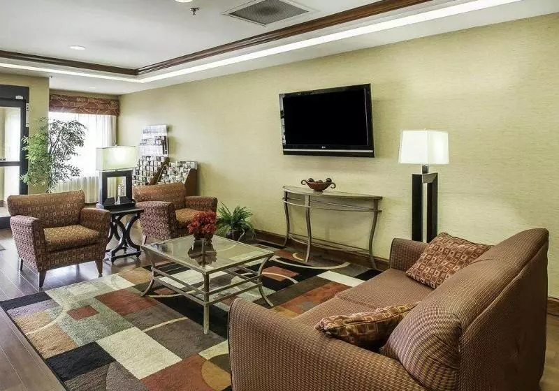 호텔 Comfort Inn Powell   Knoxville North