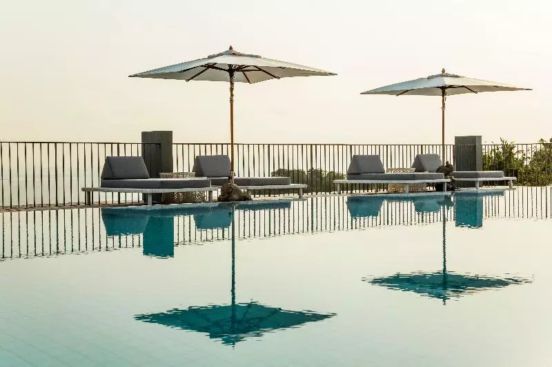 Hotelli Como Point Yamu, Phuket Sha Extra Plus