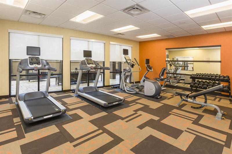 فندق Courtyard By Marriott Stafford Quantico