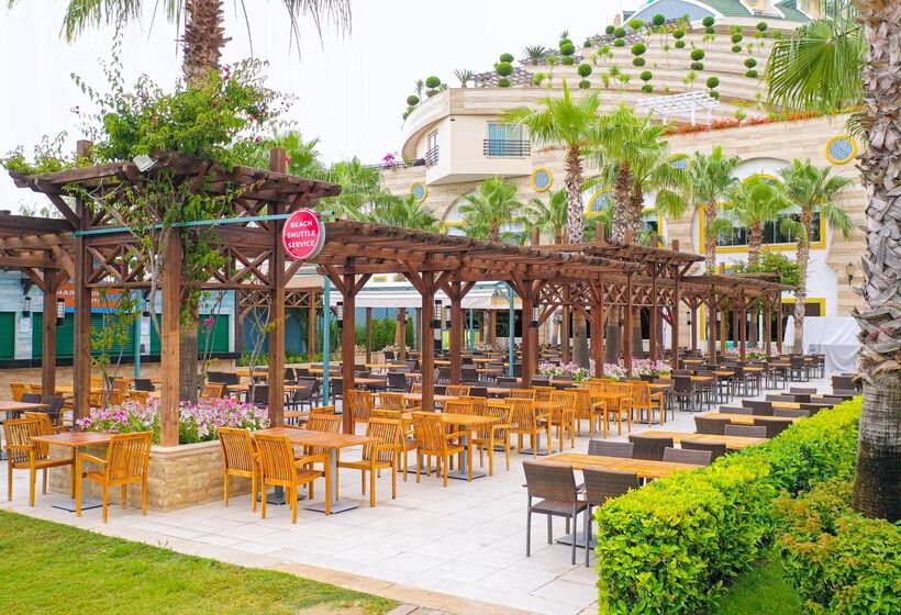 Crystal Sunset Luxury Resort & Spa - Ultimate All Inclusive