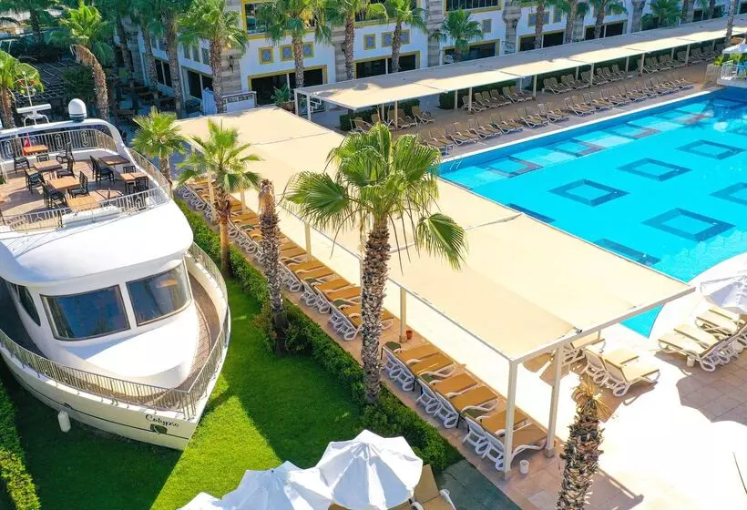 Crystal Sunset Luxury Resort & Spa - Ultimate All Inclusive