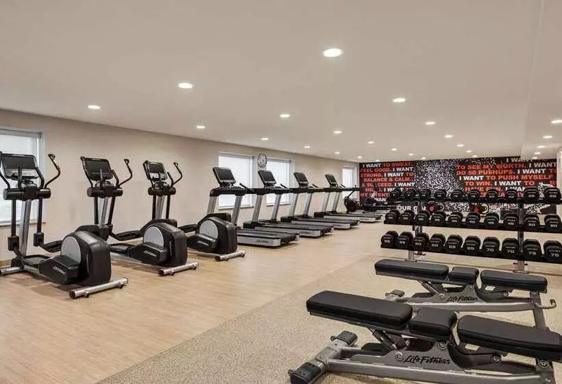 ホテル Doubletree By Hilton Columbus Dublin