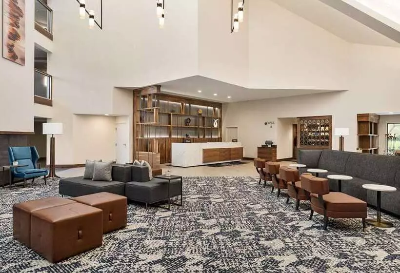 ホテル Doubletree By Hilton Columbus Dublin