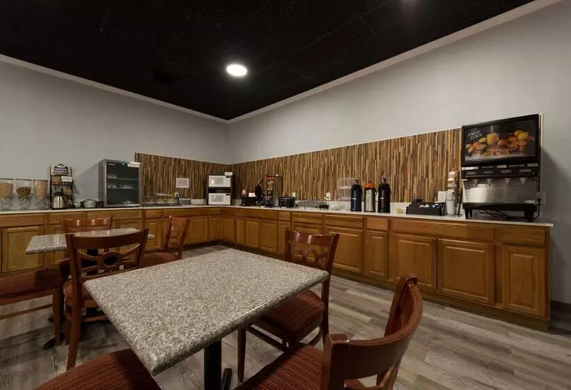 בית מלון כפרי Quality Inn & Suites Manitou Springs At Pikes Peak