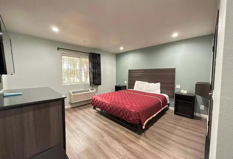 Szálloda Express Inn & Suites Ontario Airport