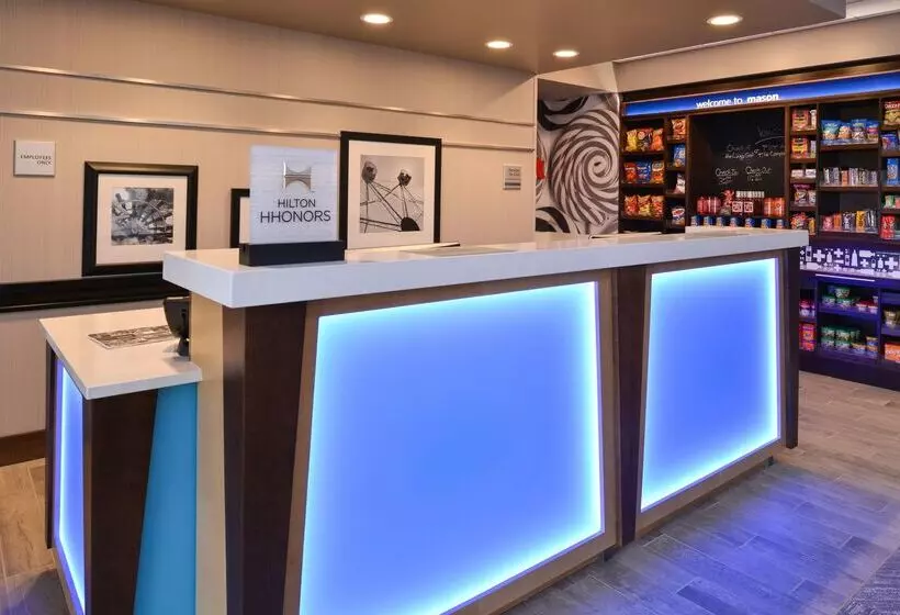 Hotelli Hampton Inn & Suites Cincinnatimason