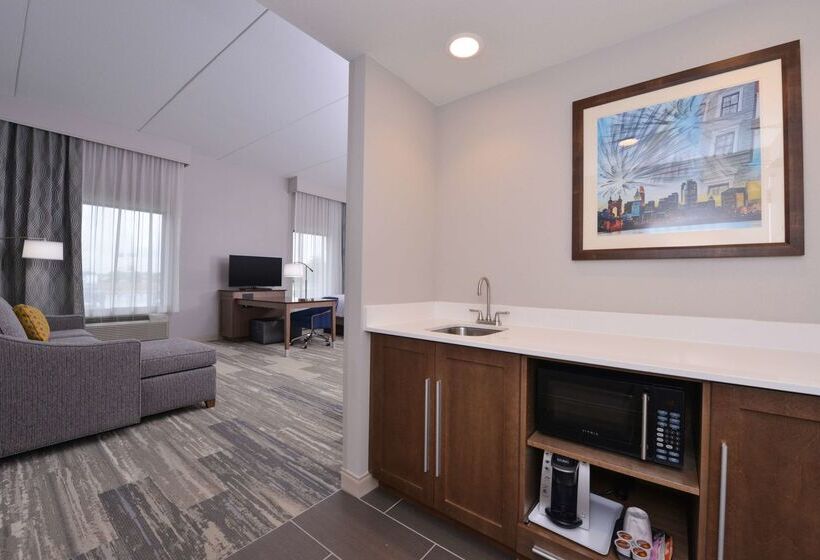 فندق Hampton Inn & Suites Cincinnatimason