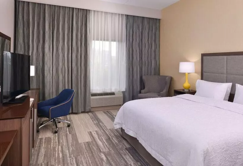 Hotelli Hampton Inn & Suites Cincinnatimason