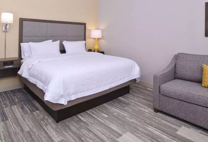 Hotelli Hampton Inn & Suites Cincinnatimason