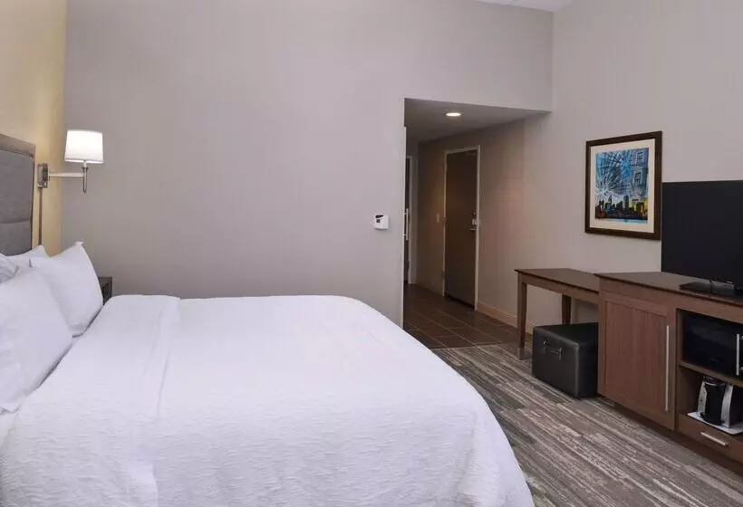 Hotelli Hampton Inn & Suites Cincinnatimason
