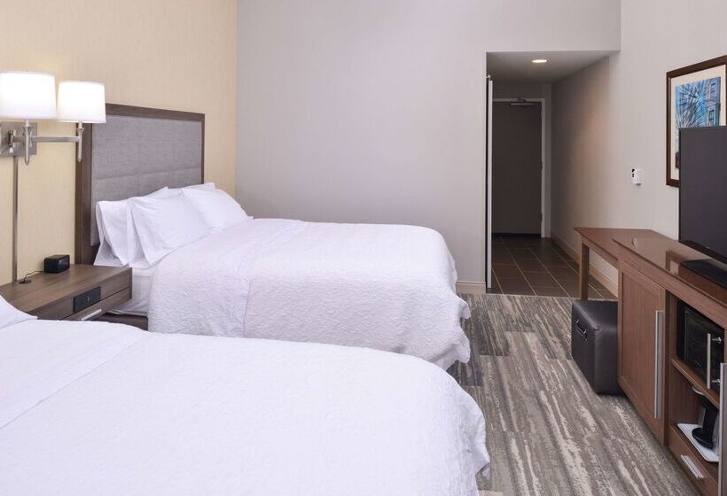 فندق Hampton Inn & Suites Cincinnatimason