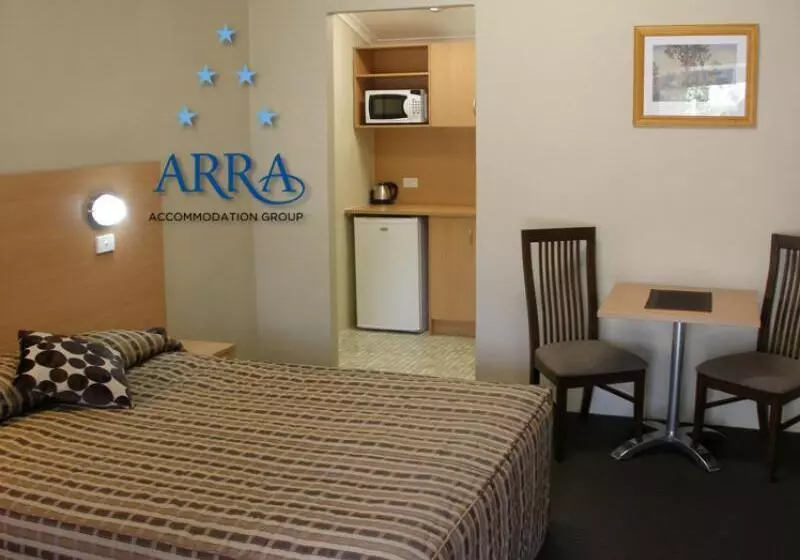 ホテル Hideaway Motor Inn