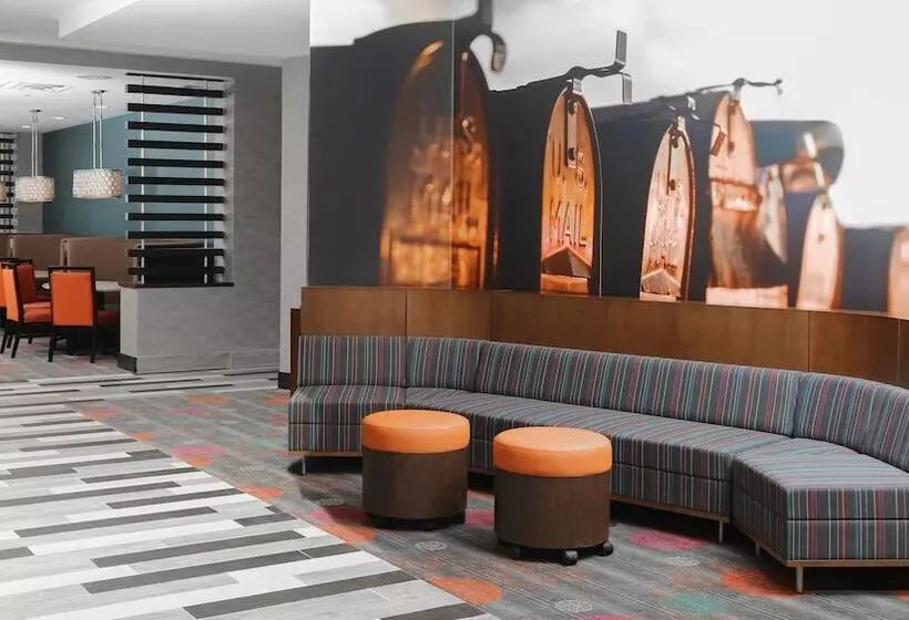 Hotelli Holiday Inn Express Moline Quad Cities Area, An Ihg