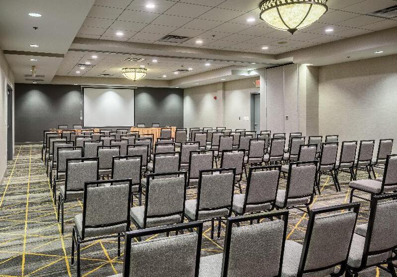 בית מלון כפרי Holiday Inn Raleigh Durham Airport, An Ihg