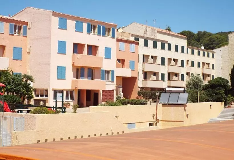 Le Nereidi Hotel & Residence Con Piscina Tennis Fitness Parcheggio Coperto Sala Conferenze