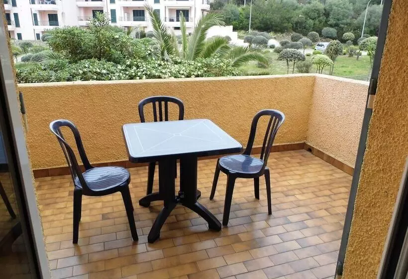 Le Nereidi Hotel & Residence Con Piscina Tennis Fitness Parcheggio Coperto Sala Conferenze