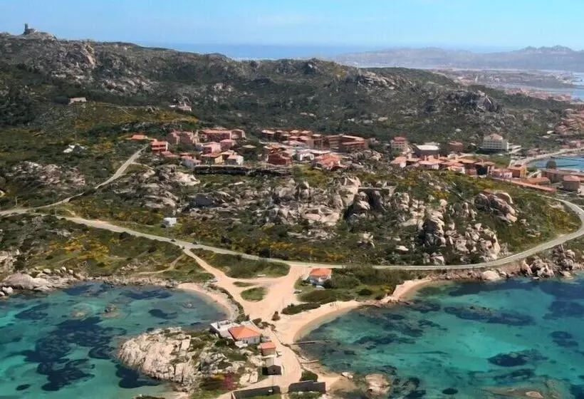 Le Nereidi Hotel & Residence Con Piscina Tennis Fitness Parcheggio Coperto Sala Conferenze