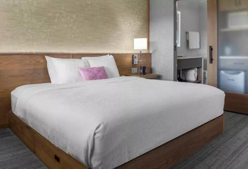 Hotel Voco The Cadence, An Ihg