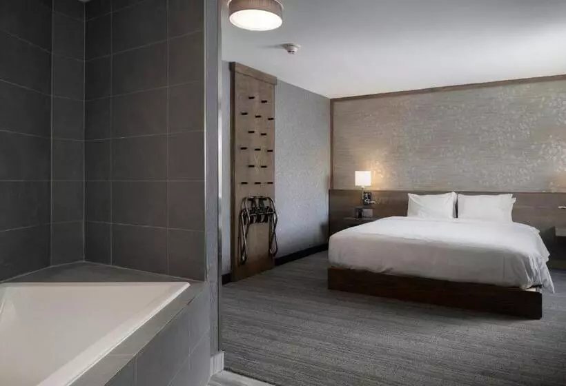 Hotel Voco The Cadence, An Ihg