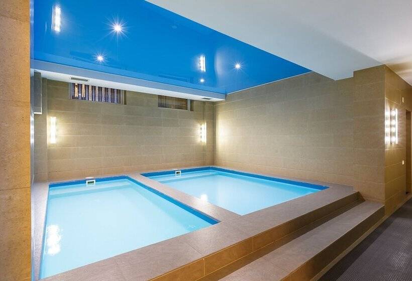 هتل Renion Residence