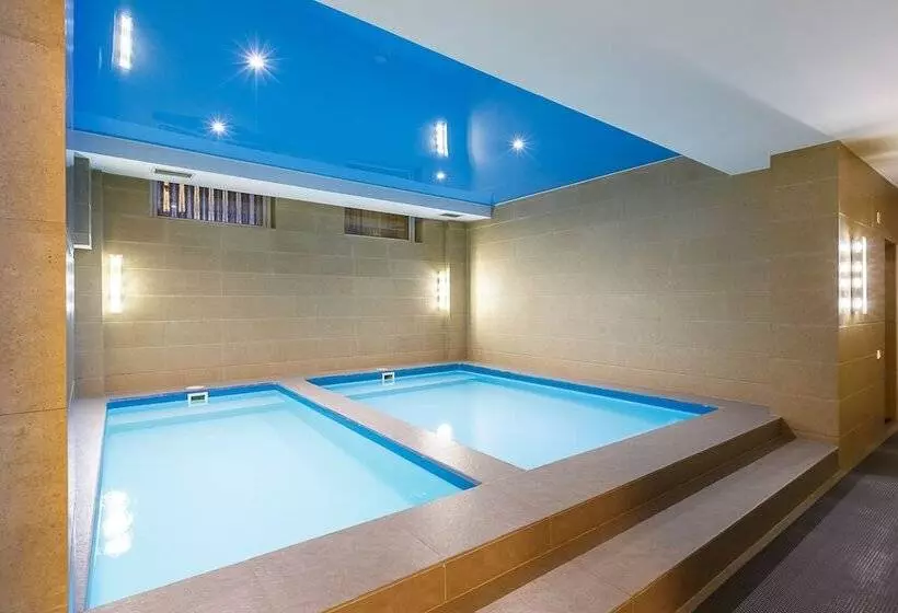 هتل Renion Residence