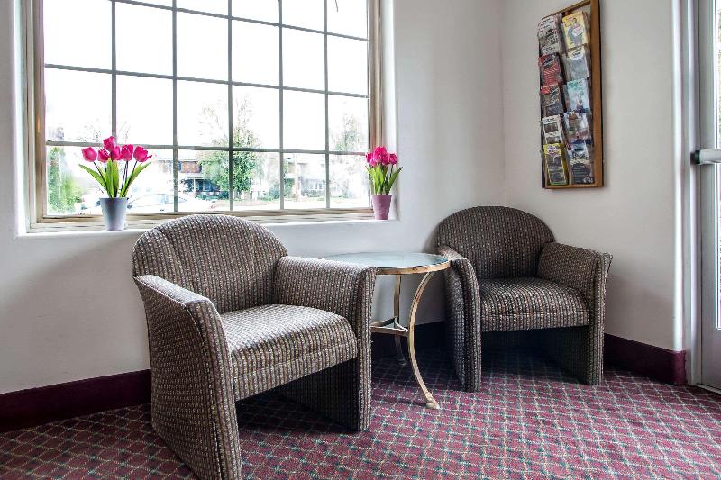 فندق Passport Inn