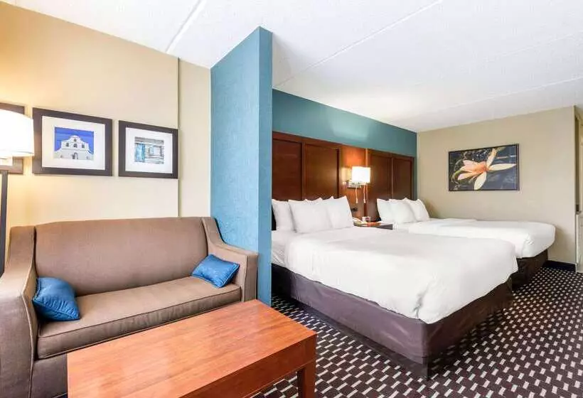 هتل Spark By Hilton St. Augustine Historic District