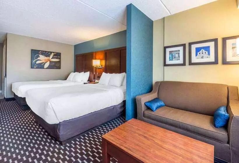 هتل Spark By Hilton St. Augustine Historic District