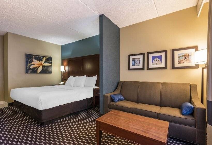 בית מלון כפרי Spark By Hilton St. Augustine Historic District