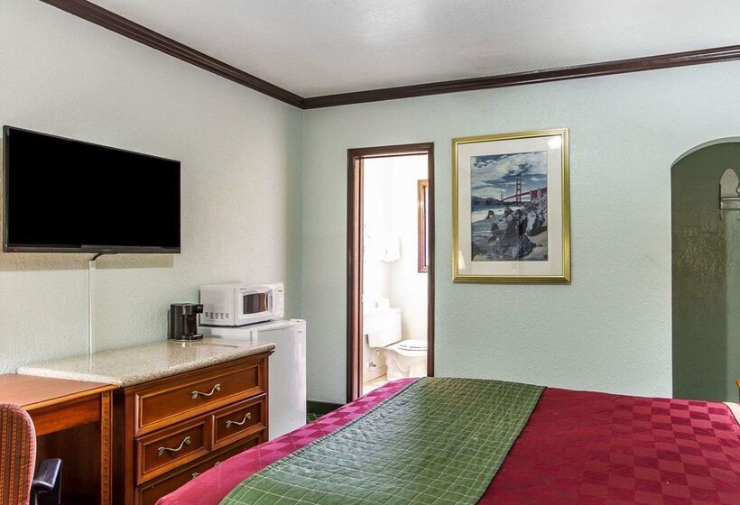 모텔 Rodeway Inn Chico University Area