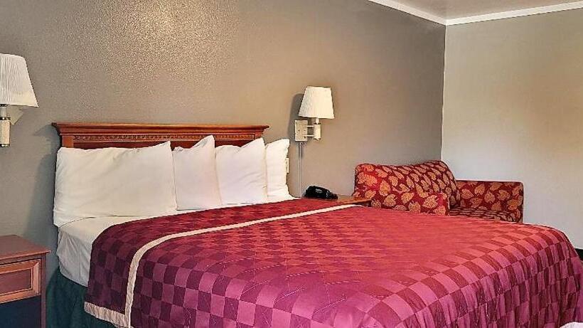 모텔 Rodeway Inn Chico University Area