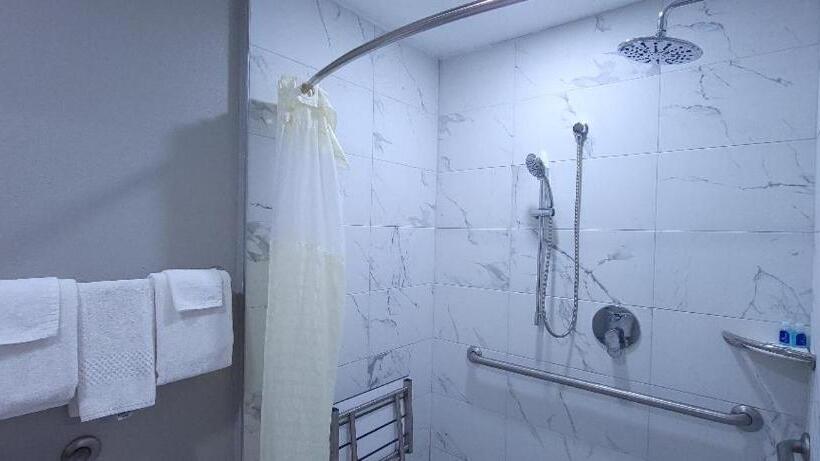 모텔 Rodeway Inn Chico University Area