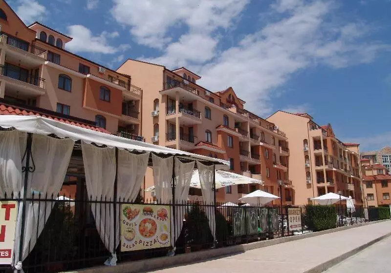 Apart Hotel Kasandra